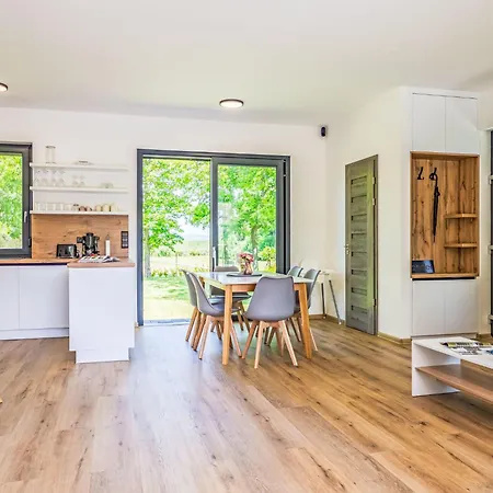 Vakantiehuis Daniel By Interhome